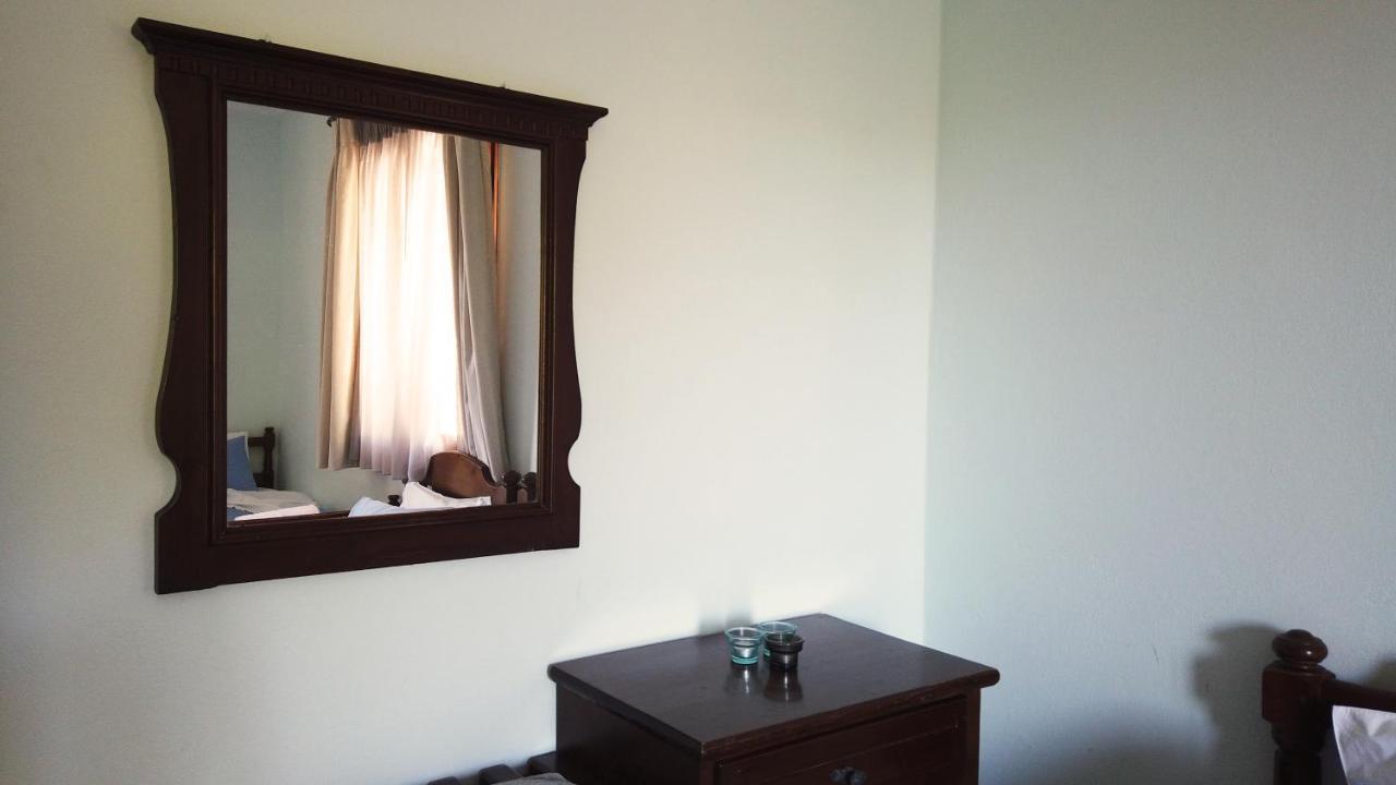 Fistiki Rooms Agia Marina  Exterior photo