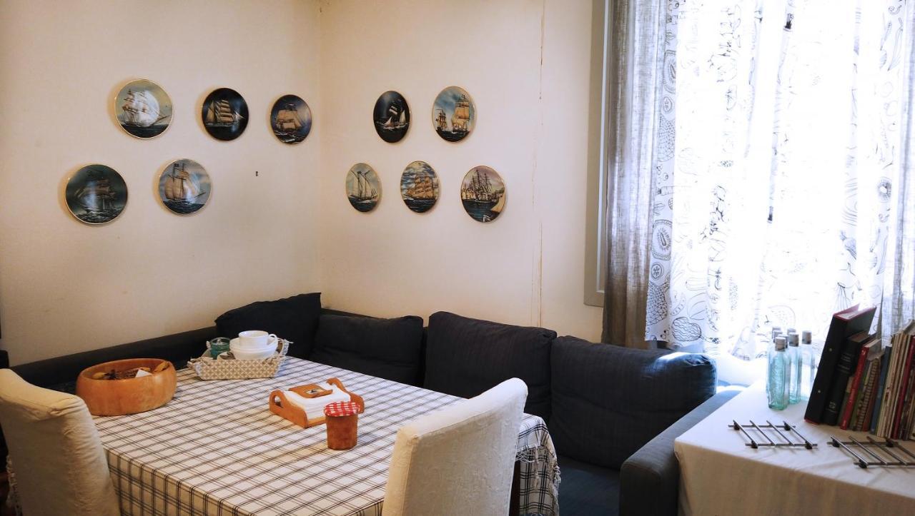 Fistiki Rooms Agia Marina  Exterior photo