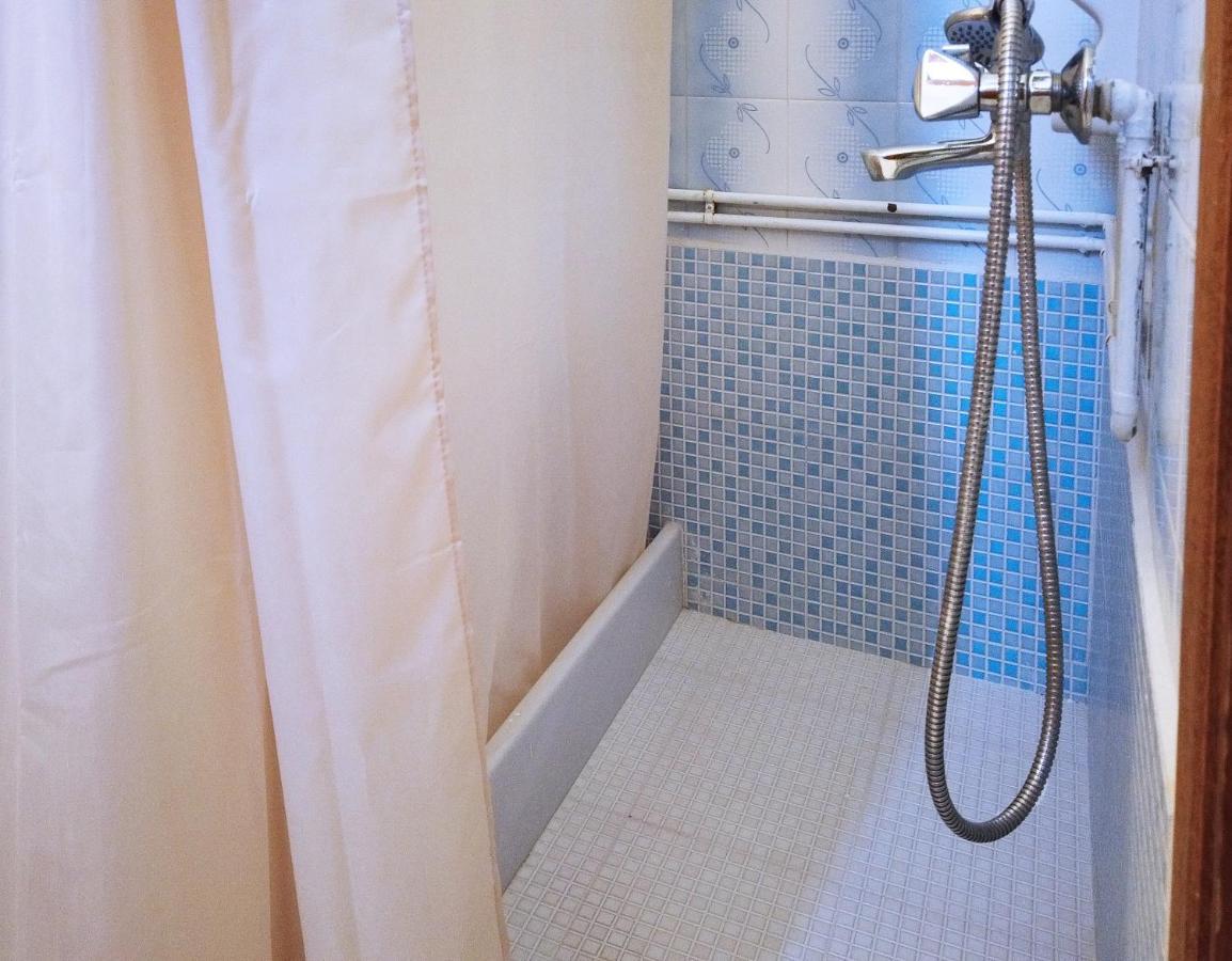Fistiki Rooms Agia Marina  Exterior photo
